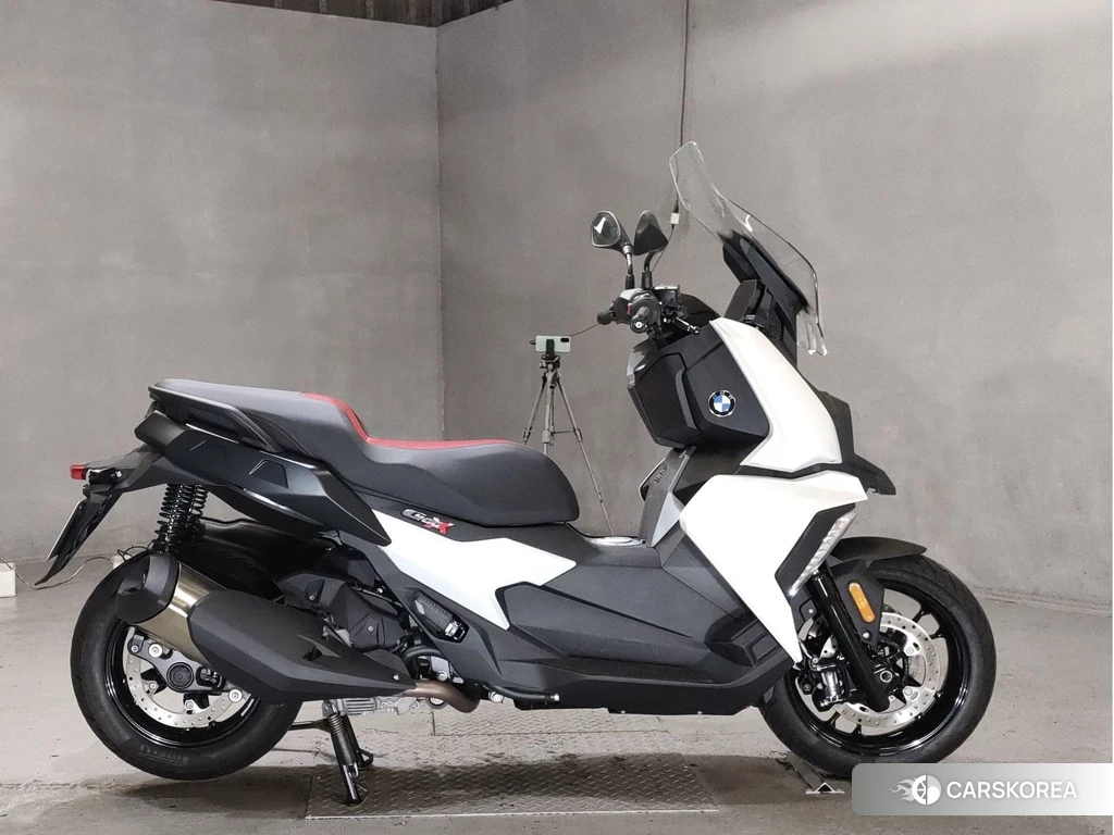 Проданный BMW C400X 2019 из Японии, фото 2