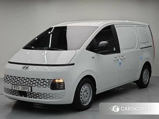 Hyundai Staria 2021 Белый из Кореи