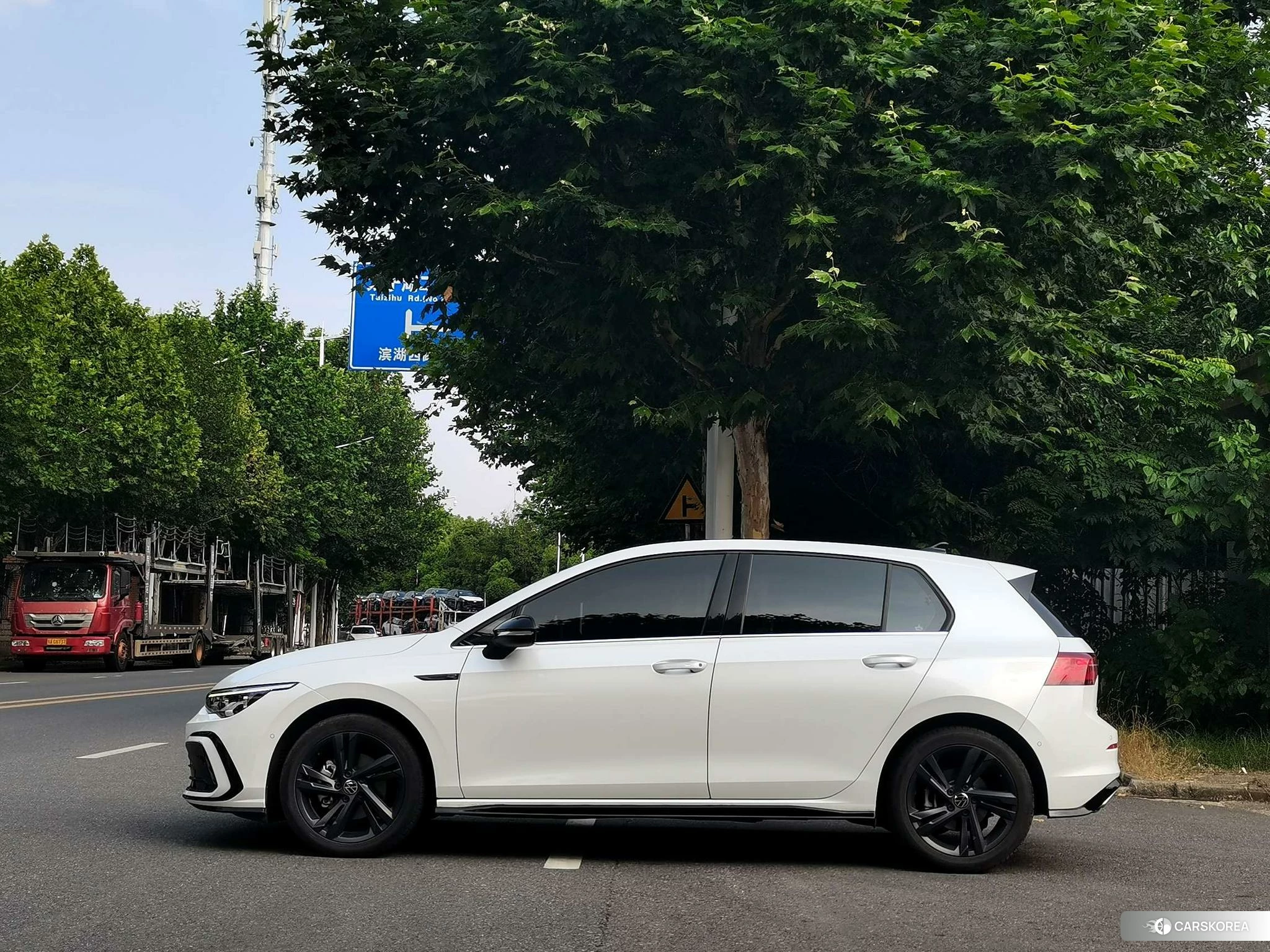 Volkswagen Golf 2020 Белый из Китая