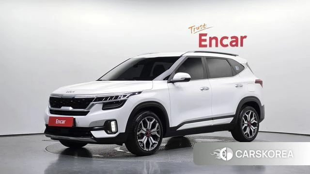 Kia Seltos 2021 Белый из Кореи