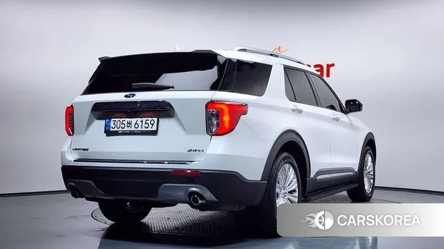 Ford Explorer 6th Generation 2021 Белый из Кореи
