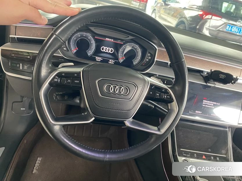 Audi A8 2020 Черный из Китая
