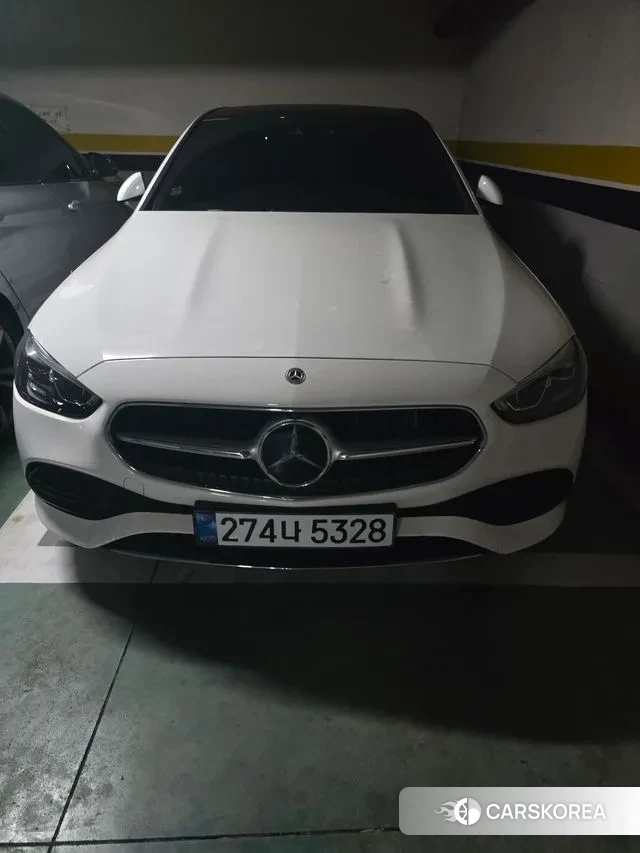 Mercedes-Benz C-Class W206 2024 Белый из Кореи