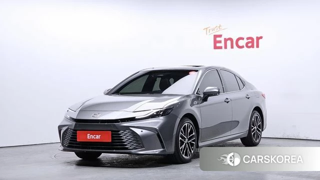 Toyota Camry (XV80) 2025 Серый из Кореи