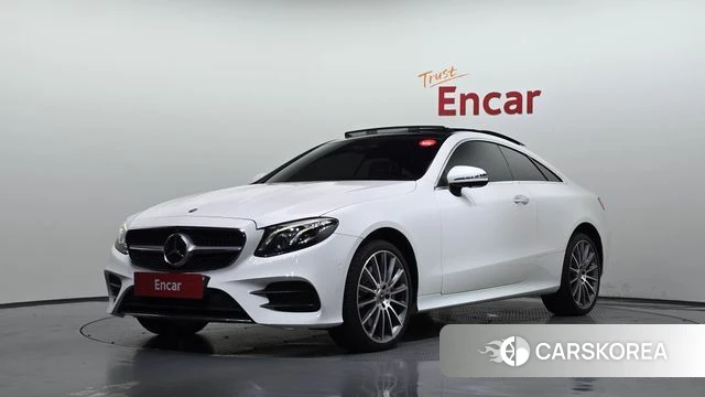 Mercedes-Benz E-Class W213 2018 Белый из Кореи