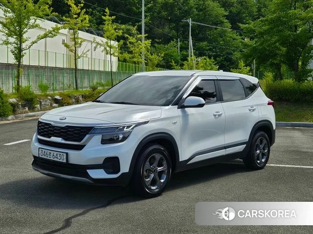 Kia Seltos 2021 Белый из Кореи
