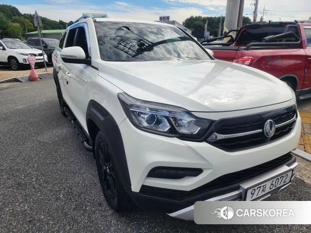 Ssangyong Rexton Sports 2020 Белый из Кореи
