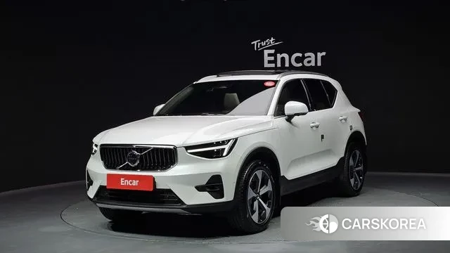 Volvo XC40 2024 Белый из Кореи