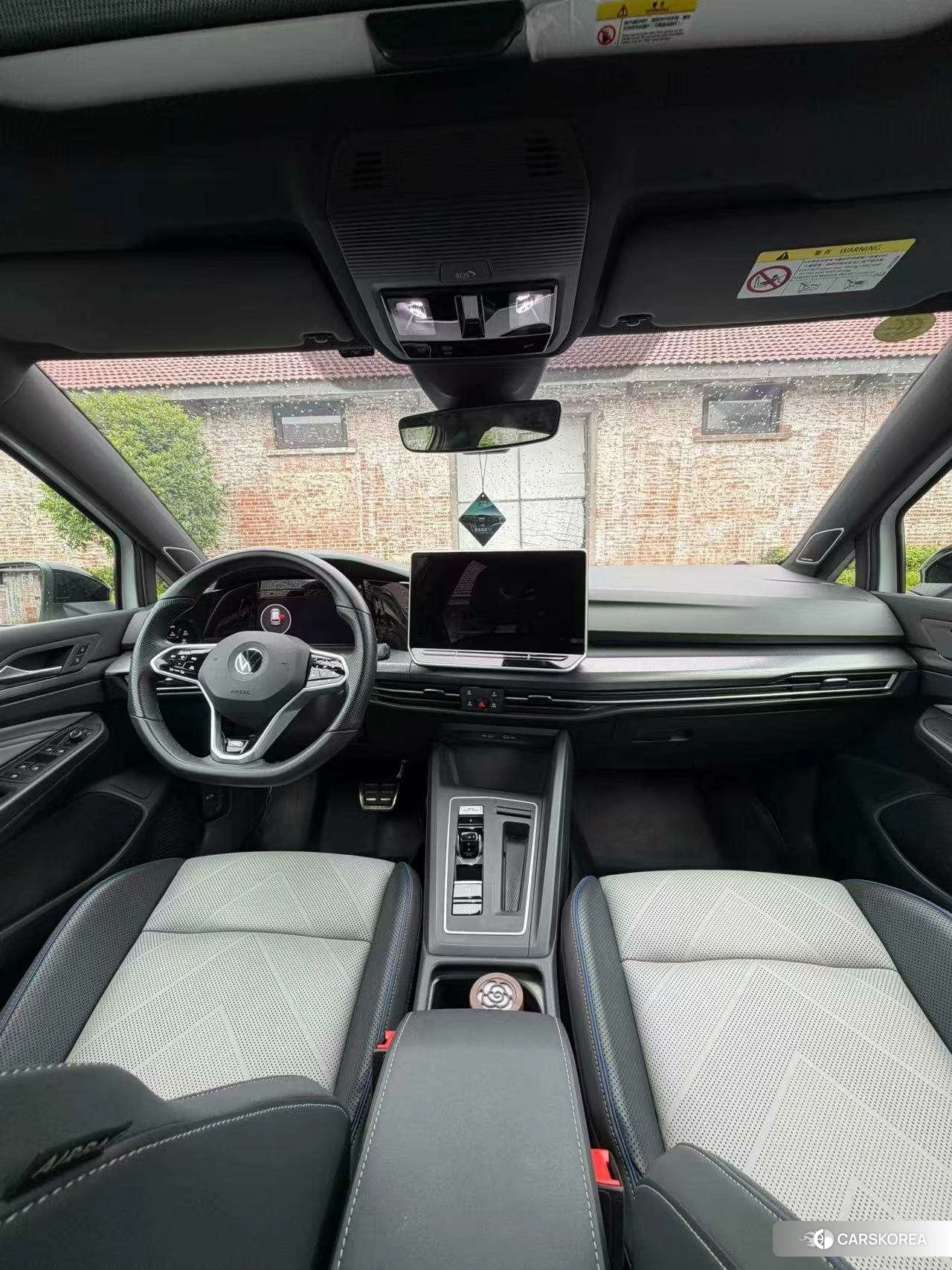 Volkswagen Golf 2024 Белый из Китая