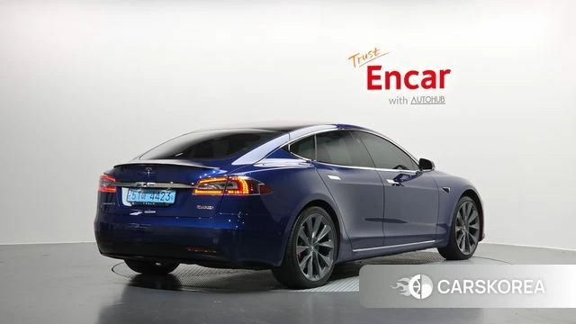 Tesla Model S 2019 Синий из Кореи