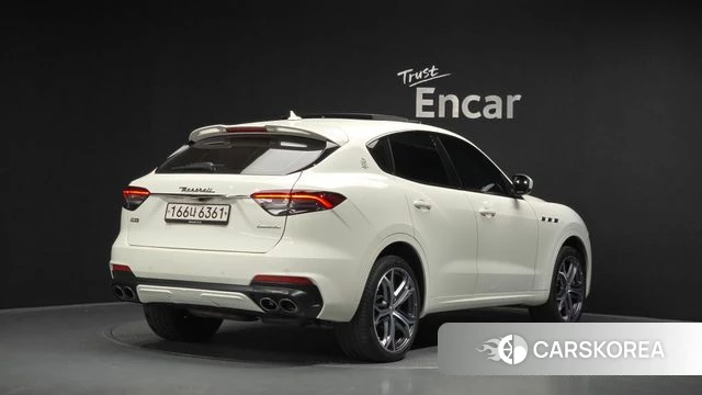 Maserati Levante 2020 Белый из Кореи