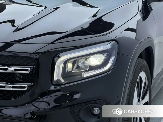 Mercedes-Benz GLB 2023 Черный из Китая