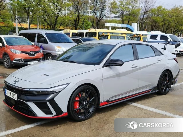 Hyundai The New Avante (CN7) 2024 Серебристо-серый из Кореи