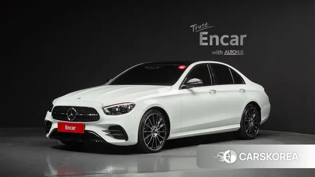 Mercedes-Benz E-Class W213 2023 Белый из Кореи