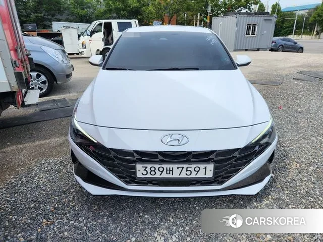 Hyundai Avante Hybrid (CN7) 2022 Белый из Кореи
