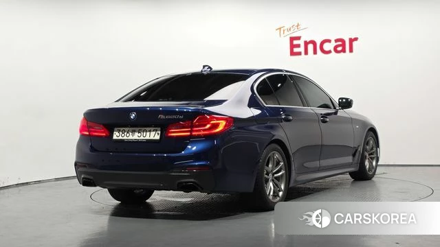 BMW 5 Series (G30) 2020 Синий из Кореи