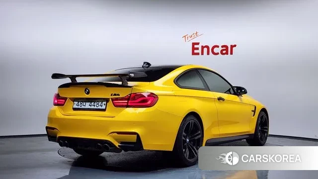 BMW M4 (F82) 2018 Желтый из Кореи