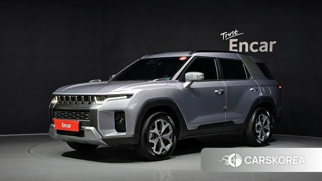 Ssangyong Torres 2022 Серебристо-серый из Кореи