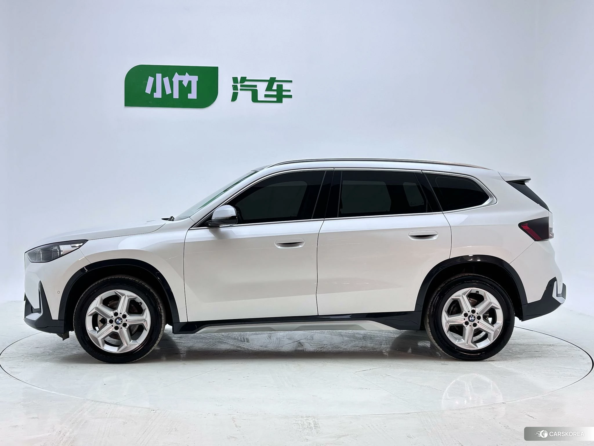 BMW X1 2023 Белый из Китая