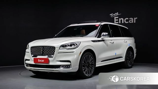 Lincoln Aviator 2nd generation 2022 Белый из Кореи