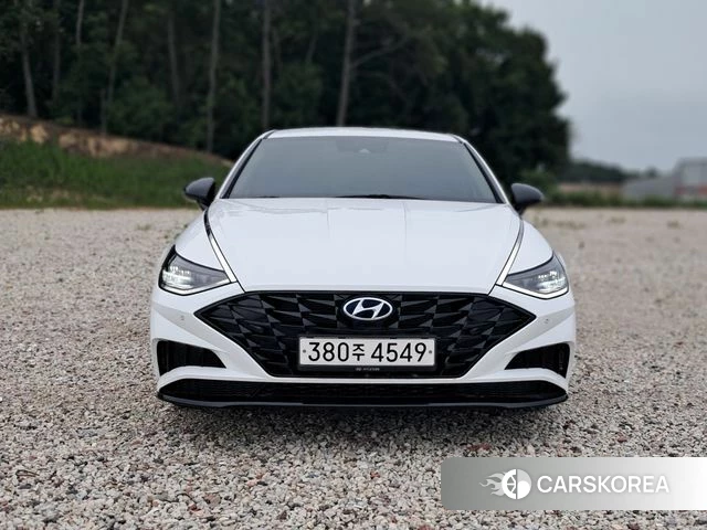 Hyundai Sonata (DN8) 2022 Белый из Кореи