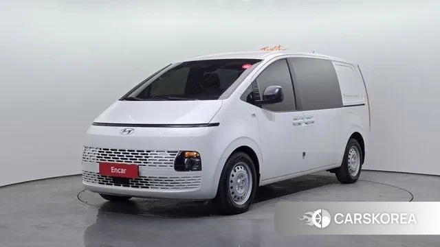 Hyundai Staria 2023 Белый из Кореи