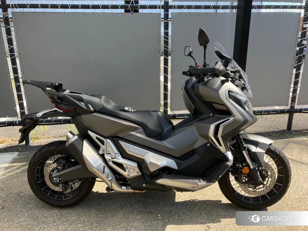 Проданный Honda X-ADV 750 2021 из Японии