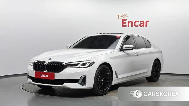 BMW 5 Series (G30) 2023 Белый из Кореи