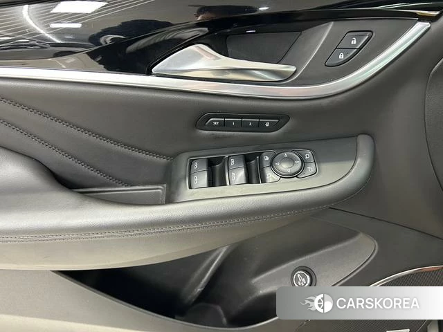 Buick Angke Flag 2022 Черный из Китая