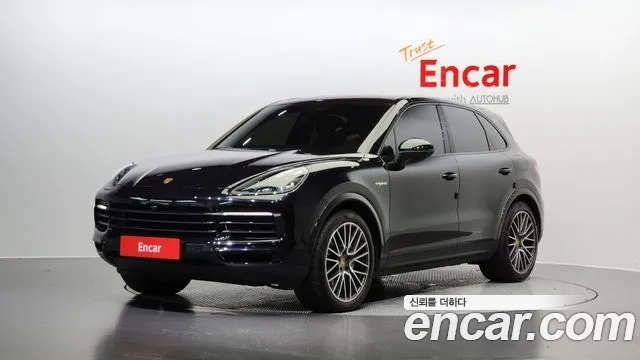 Porsche Cayenne (PO536) 2021 Черный из Кореи