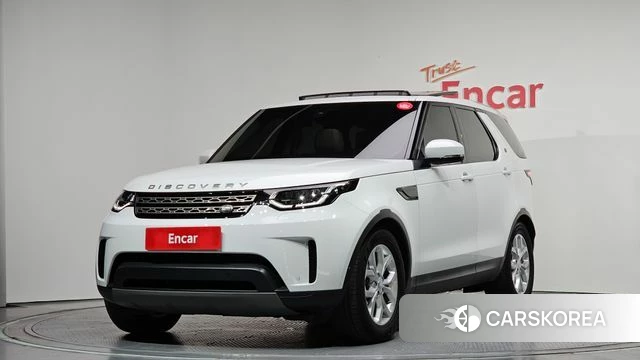 Land Rover Discovery 5 2020 Белый из Кореи