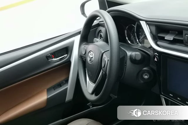 Toyota Lei Ling 2019 Белый из Китая