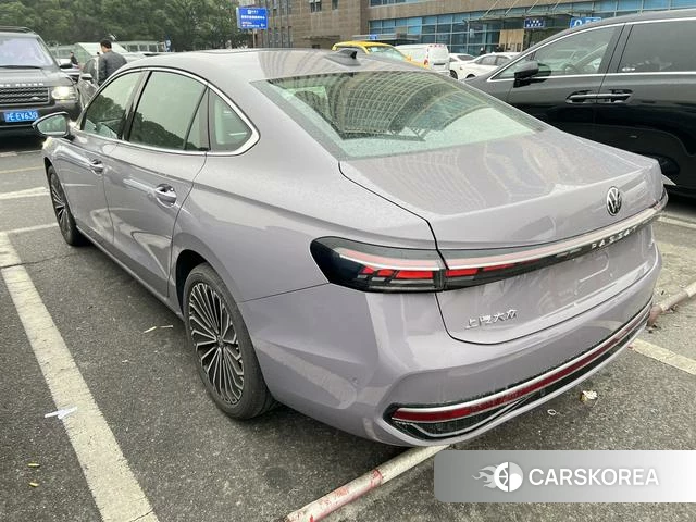 Volkswagen Passat 2024 Фиолетовый из Китая