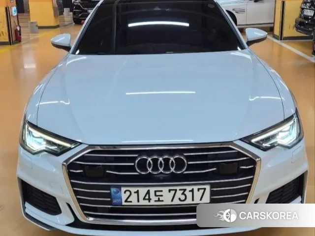 Audi A6 (C8) 2021 Белый из Кореи