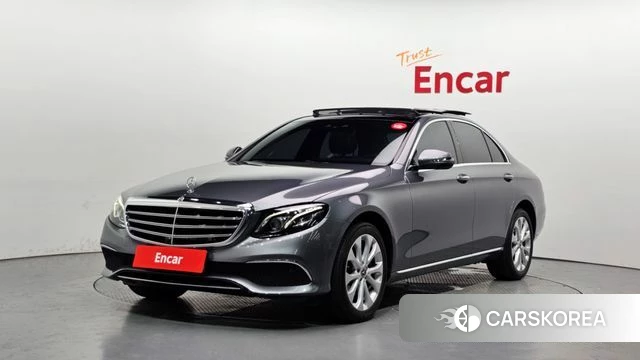 Mercedes-Benz E-Class W213 2019 Серый из Кореи