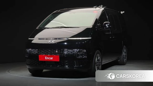 Hyundai Staria 2023 Черный из Кореи