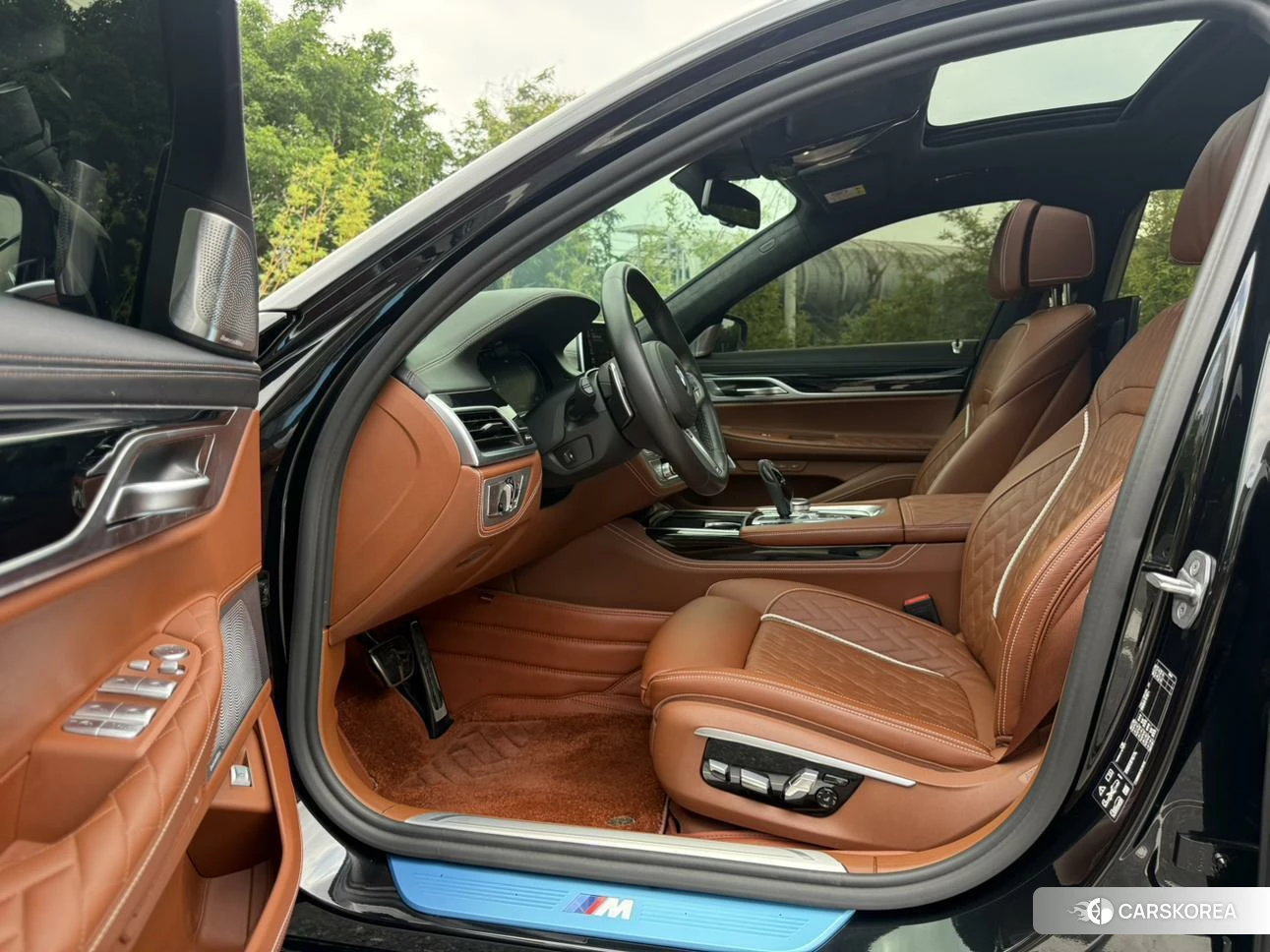 BMW 7 series 2019 Черный из Китая