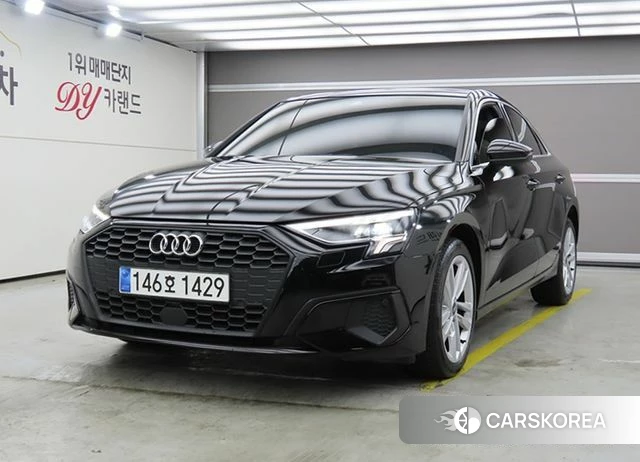 Audi A3 (8Y) 2023 Черный из Кореи