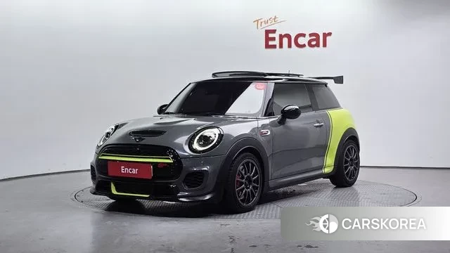 Mini Cooper S 2019 Серебристо-серый из Кореи