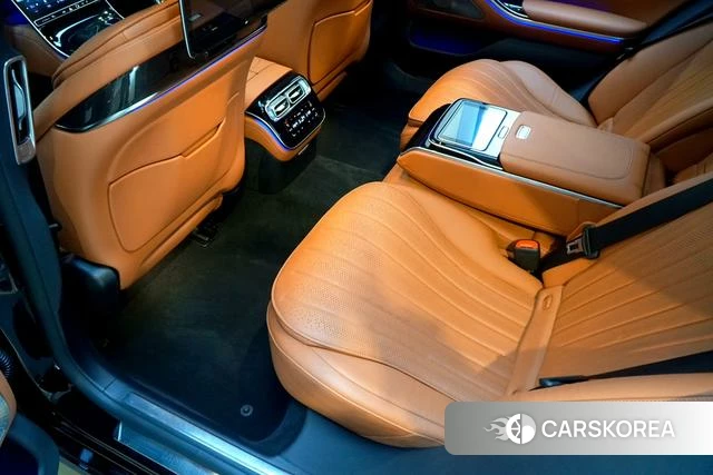 Mercedes-Benz S-class 2022 Черный из Китая