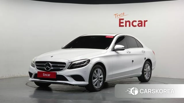 Mercedes-Benz C-Class W205 2020 Белый из Кореи