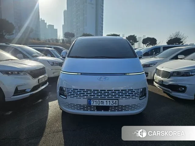 Hyundai Staria 2024 Белый из Кореи