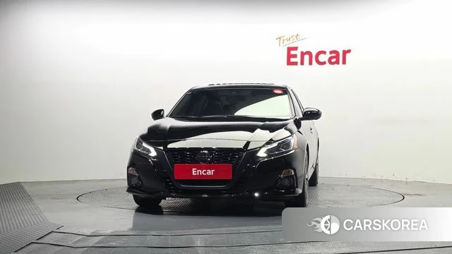 Nissan Altima (L34) 2019 Черный из Кореи