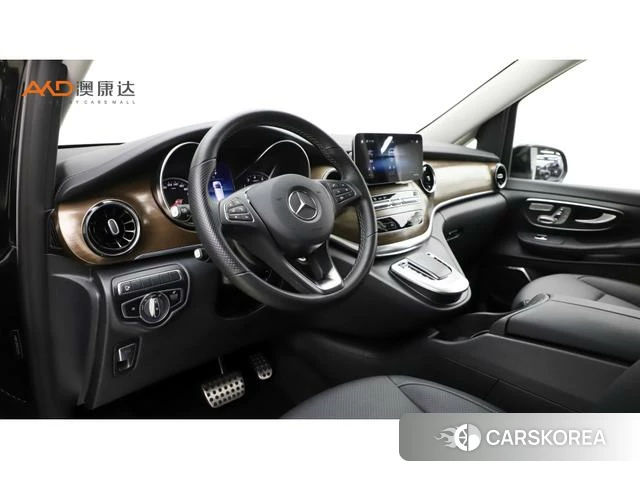Mercedes-Benz V-class 2022 Черный из Китая
