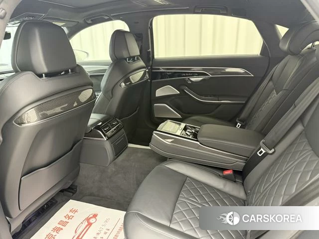 Audi S8 2021 Черный из Китая
