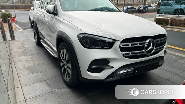 Mercedes-Benz GLE-Class W167 2026 Белый из Кореи