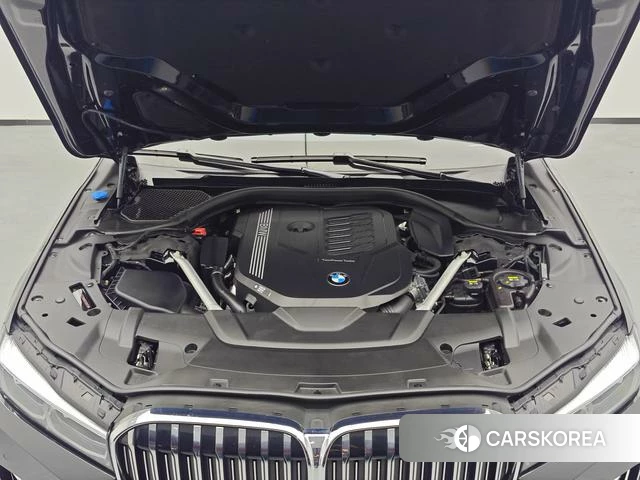 BMW 7 series 2021 Черный из Китая