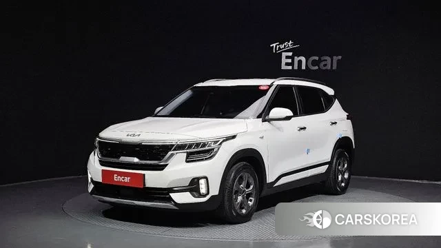Kia Seltos 2022 Белый из Кореи