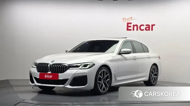 BMW 5 Series (G30) 2022 Белый из Кореи