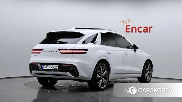 Genesis GV70 2023 Белый из Кореи